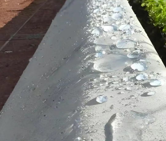 额济纳硅烷浸渍涂料在混凝土保护中的应用